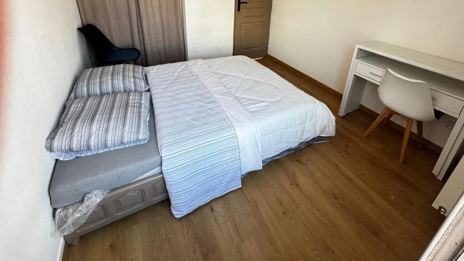 Appartement De 5 Chambres A Toulouse contacts